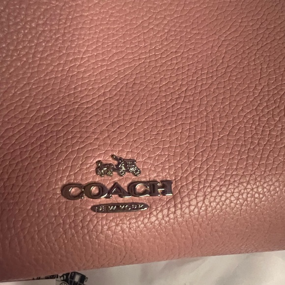 Coach Edie Turnlock. Pink Pebbled leather. - Picture 10 of 16